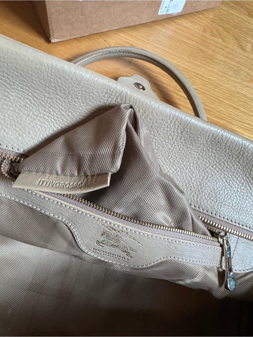 Burberry Prorsum House Check Shoulder Bag - Picture 7 of 8